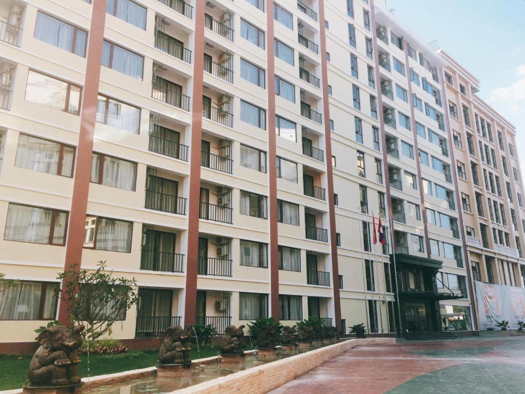 Sky City Hotel Vientiane Eksteriør billede